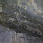 calcarela Jurasic superior, stratificate in bancuri groase
